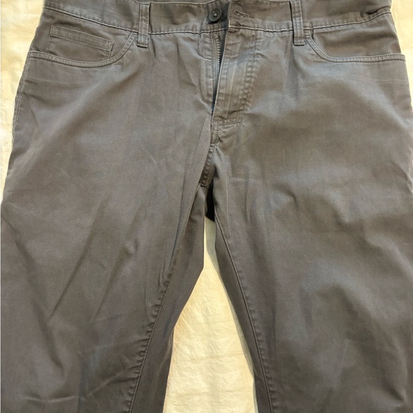 Oakley Chino Pant - Picture 2 of 5